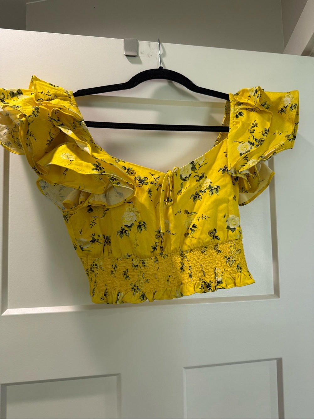 Alice + Olivia Yellow Floral Ruffle Off-Shoulder Crop Top
